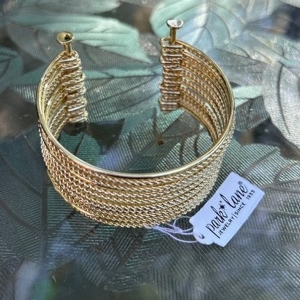 NWT Park Lane Flair Cuff Bracelet OS Gold Tone Multi Strand Textured Statement